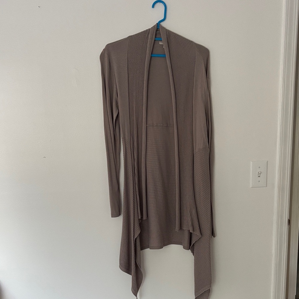 New York & Company Taupe Open-Front Cardigan